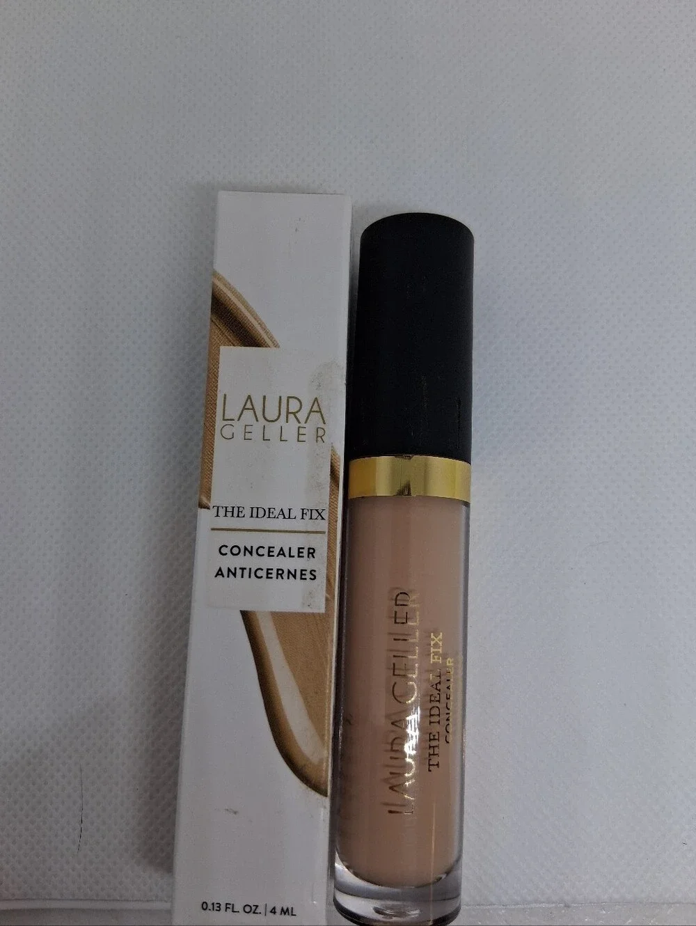 Laura Geller The Ideal Fix Concealer - Medium Retail $38